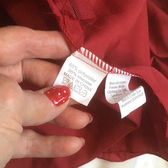 Brick-Red Dressy Girls Dress W/Short Sleeves Ruffles Zipper & Tie Back ~ Sz 4 - Picture 6 of 11